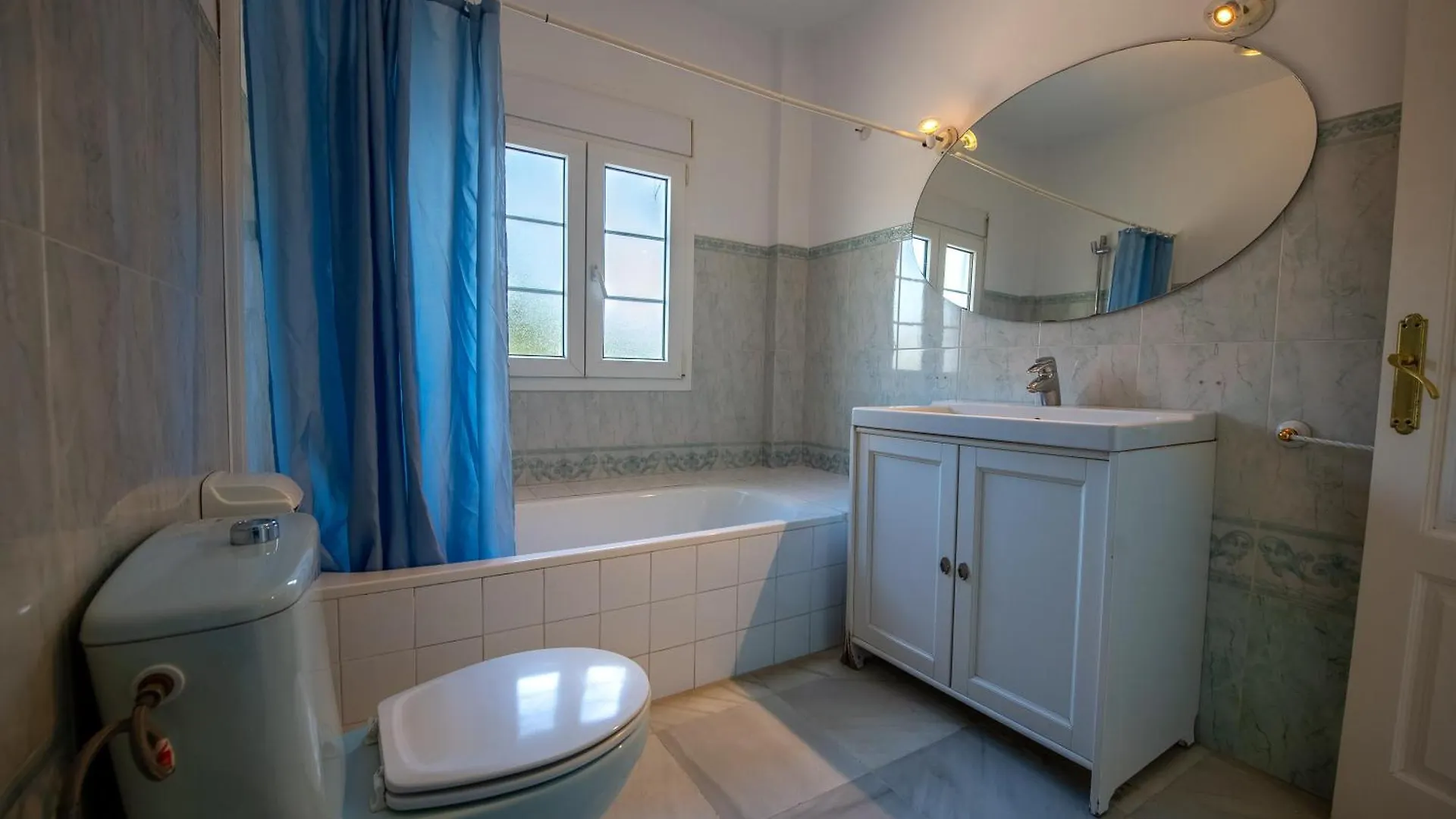 Gran villa con vistas al mar y piscina privada Málaga Spagna